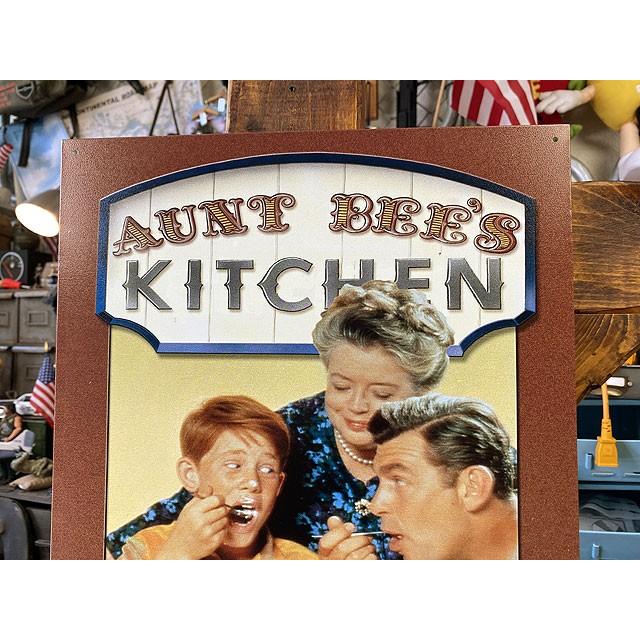 ドラマ「メイベリー110番」アンディ・グリフィス・ショー　ブリキ看板　（ビーおばさんのキッチン）　■　アメリカン雑貨　アメリカ雑貨 |  | 01