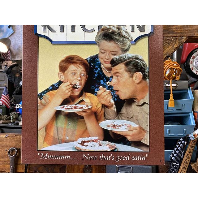 ドラマ「メイベリー110番」アンディ・グリフィス・ショー　ブリキ看板　（ビーおばさんのキッチン）　■　アメリカン雑貨　アメリカ雑貨 |  | 02