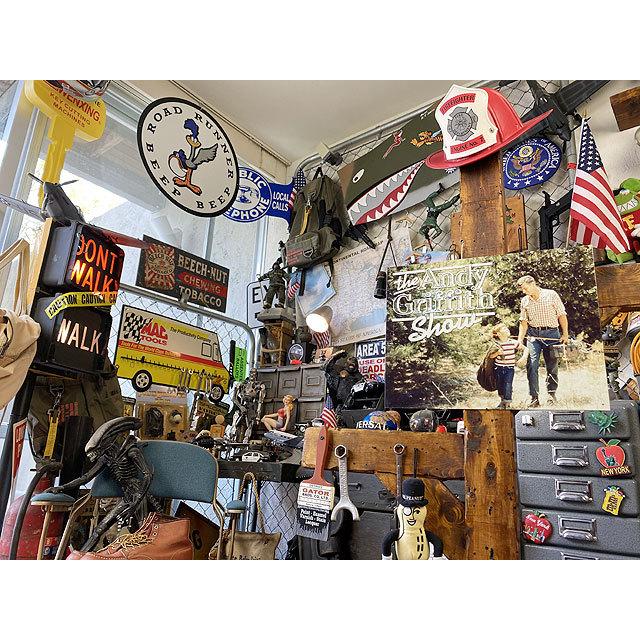 ドラマ「メイベリー110番」アンディ・グリフィス・ショー　ブリキ看板　（トリビュート）　■　アメリカン雑貨　アメリカ雑貨 |  | 04