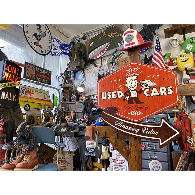 ★稀少な絶盤品★ 「中古車はこちら」 U.S.ヘヴィースチールサイン  こだわりの立体仕上げ看板 ■ アメリカン雑貨 アメリカ雑貨の画像