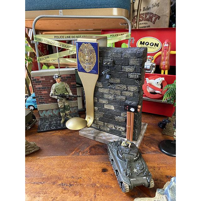 アメリカンポリス　ドアハンガーフック ■ アメリカ雑貨 アメリカン雑貨 |  | 03