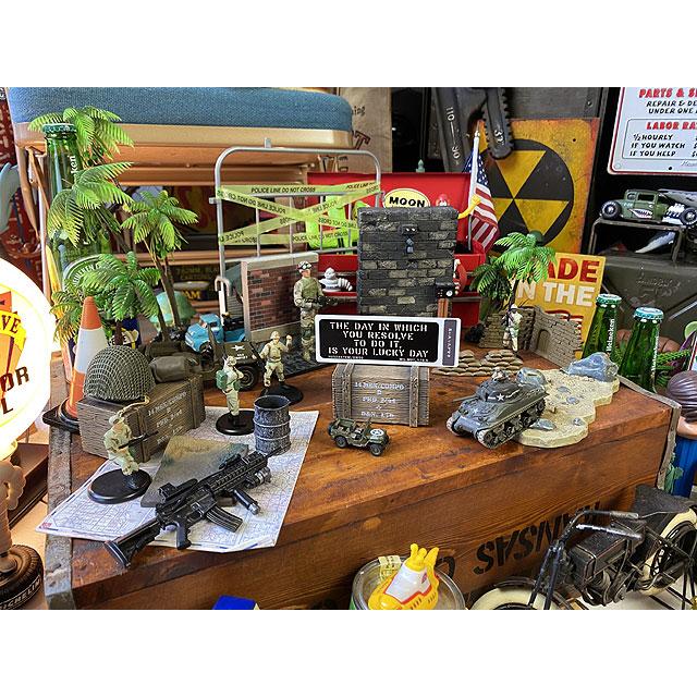 ミリタリー座右の銘ステッカーSサイズ　（思い立ったが吉日）　ミリタリーモットーデカール　B-STYLE　S-SIZE　MIL-MOT　11B-S 爆買 |  | 02