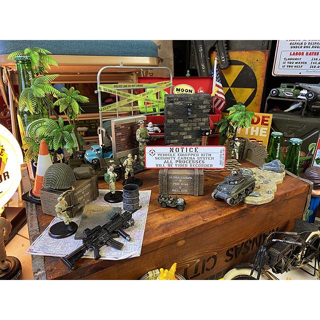 ドラレコ装着車に！ミリタリー　ヴィークル　セキュリティステッカーMサイズ　（ロング/ホワイト）　ドライブレコーダー録画中ステッカー |  | 02