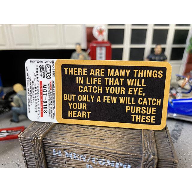 座右の銘ステッカー Sサイズ 目を奪われるものがたくさんあるだろう しかし 心を奪われるものだけを追い求めなさい モットーデカール Mot 010s 2543 アメリカ雑貨通販キャンディタワー 通販 Yahoo ショッピング