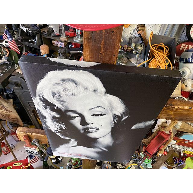 マリリン・モンロー　キャンバスアート　（Mサイズ/デザインD）　■　アメリカン雑貨　アメリカ雑貨 |  | 01