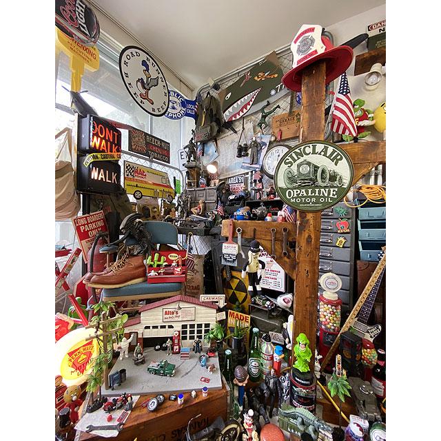 シンクレア　ラウンド型ブリキ看板　（レースカー）　■ アメリカン雑貨 アメリカ雑貨 |  | 04