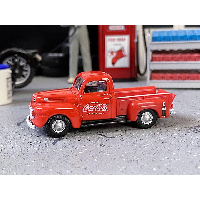 コカ・コーラ　1948年　フォードF-1ピックアップ　ミニカー　1/72スケール　（レッド）　■　アメリカン雑貨　アメリカ雑貨 | Coca Cola | 03