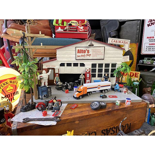 ガルフのトラクタートレーラー ダイキャストミニカー （オレンジヘッド