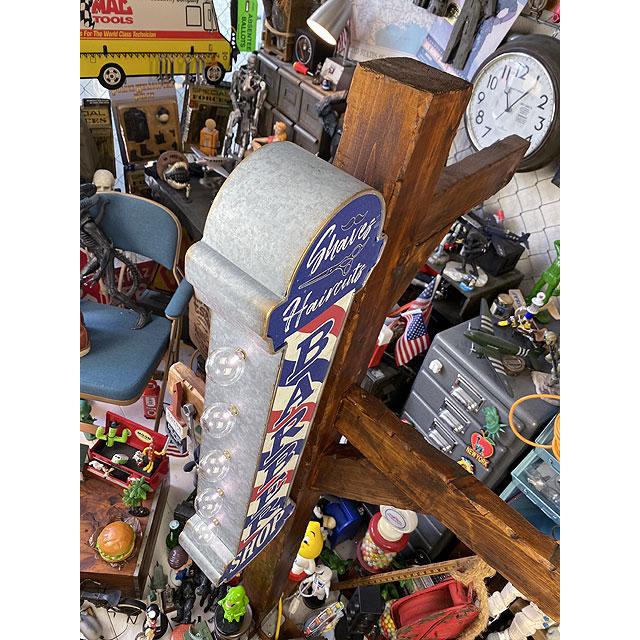 アメリカのアーケードサイン　ウォールオブジェ　（バーバーショップ）　【両面デザイン】 爆買 |  | 01