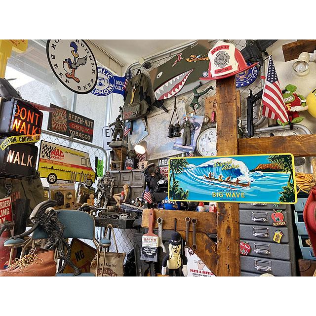 コナビール　ビッグウェーブ　ゴールデンエール　エンボス　ティンサイン ■ アメリカン雑貨 アメリカ雑貨 |  | 02