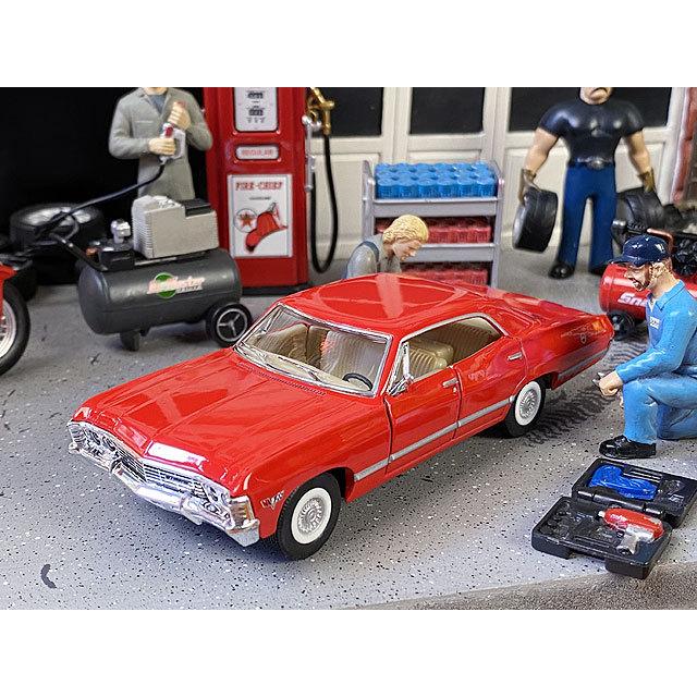 1967年 シボレー インパラ ダイキャストミニカー 1/43スケール