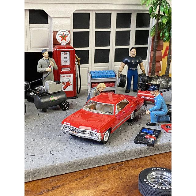 1967年 シボレー インパラ ダイキャストミニカー 1/43スケール