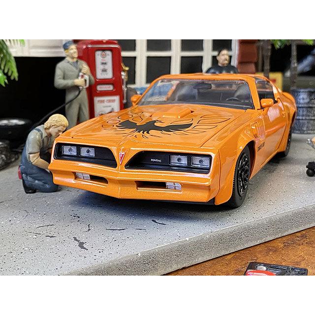 Jada 1977年 ポンティアック ファイヤーバード ダイキャストミニカー 1