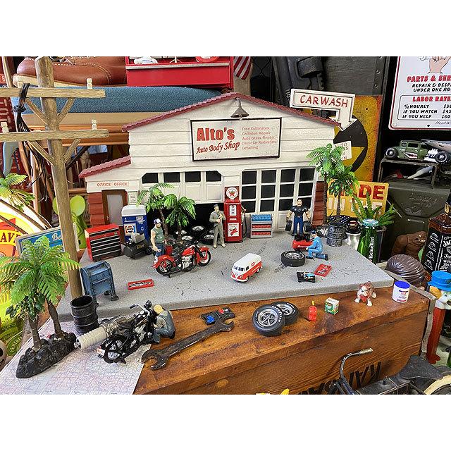 コカ・コーラ　1962年ワーゲンバス　ミニカー　1/72スケール　（レッド×ホワイト）　■　アメリカン雑貨　アメリカ雑貨 | Coca Cola | 07