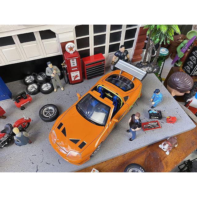 Jada　映画　ワイルドスピード　ダイキャストミニカー　1/24　（ブライアン/トヨタ　スープラ/オレンジ）　フィギュア付 |  | 01