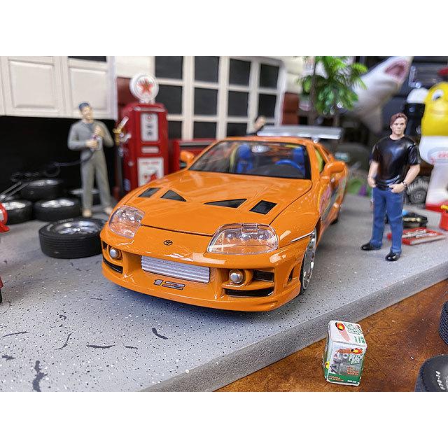 Jada　映画　ワイルドスピード　ダイキャストミニカー　1/24　（ブライアン/トヨタ　スープラ/オレンジ）　フィギュア付 |  | 02