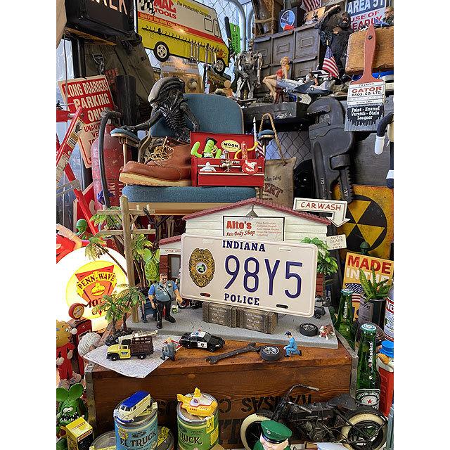 ムービーライセンスプレート　NETFLIXドラマ「ストレンジャーシングス」ホッパー署長の1980年シボレー　ブレイザーのナンバープレート |  | 04