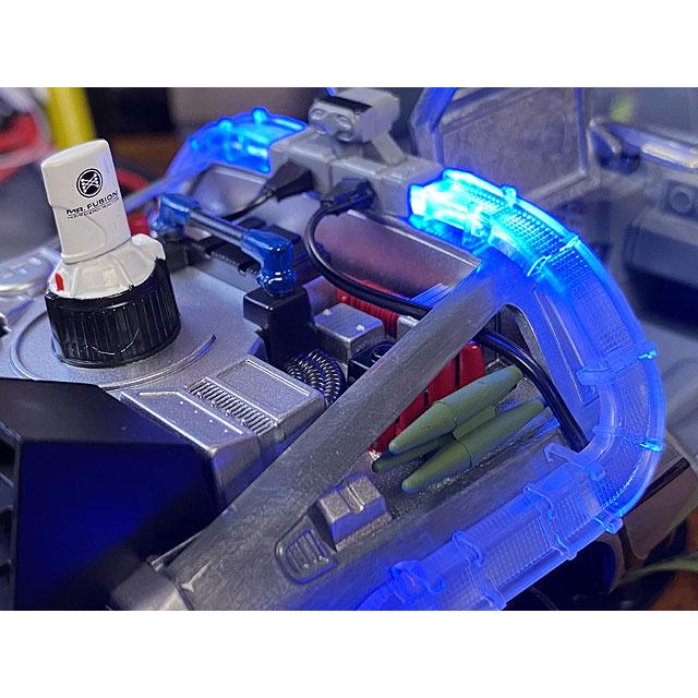 Jada　映画　バック・トゥ・ザ・フューチャー　パート2　空飛ぶデロリアン　ダイキャストミニカー　1/24スケール　（LEDライト搭載）　■ |  | 11