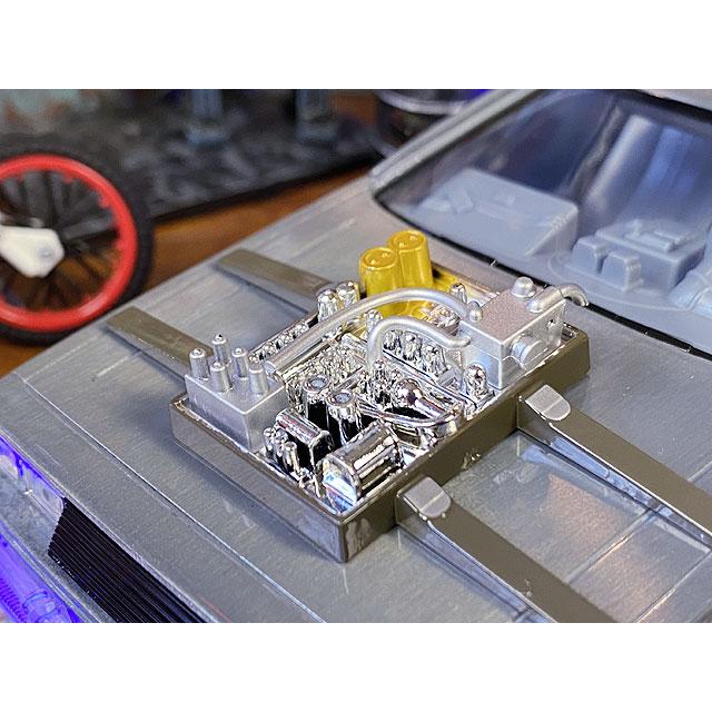 Jada　映画　バック・トゥ・ザ・フューチャー　パート3　光るデロリアン　ダイキャストミニカー　1/24スケール　（LEDライト搭載） |  | 04