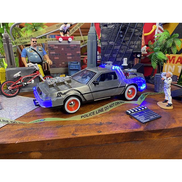 Jada 映画 バック・トゥ・ザ・フューチャー パート3 光るデロリアン