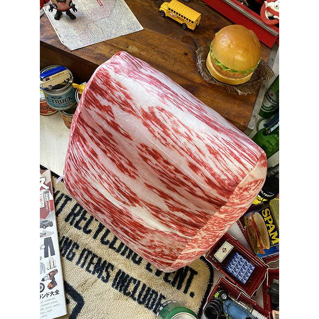 松阪牛専門店「松阪まるよし」が手がけた！松阪牛霜降りクッション ■ アメリカン雑貨 アメリカ雑貨 |  | 01