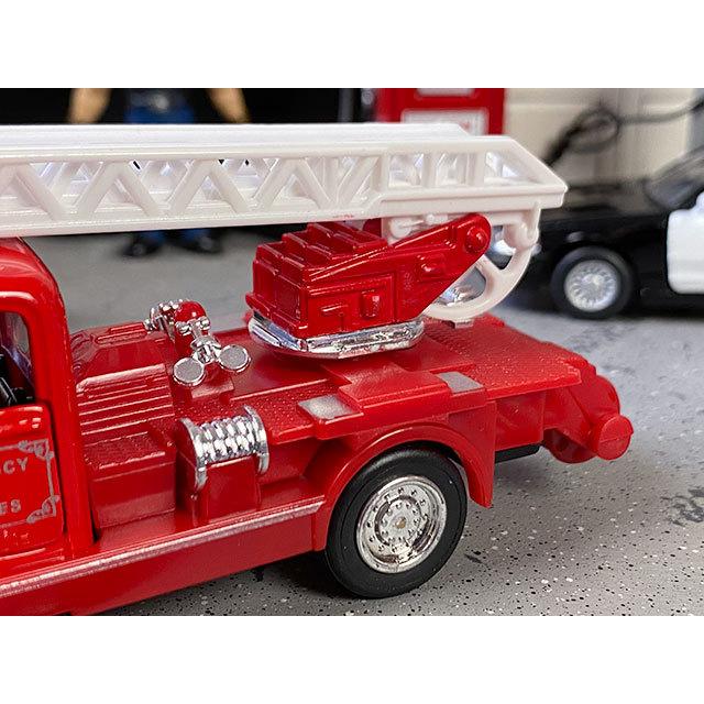 クラシック　ファイヤートラック　ミニカー　外国のはしご車　（シルバー）　■ アメリカン雑貨 アメリカ雑貨 |  | 05