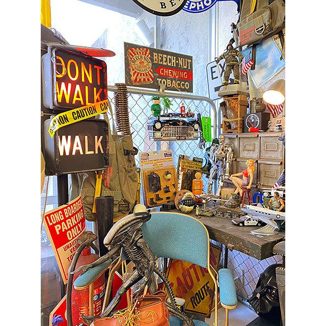 1955年キャデラック　カーシェルフ　Sサイズ　（フロント/ブラック）　■　アメリカン雑貨　アメリカ雑貨 |  | 08