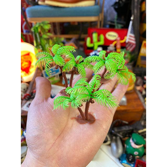 南の島のヤシの木のオブジェ　（Sサイズ3本セット）　■ アメリカン雑貨 アメリカ雑貨 |  | 06