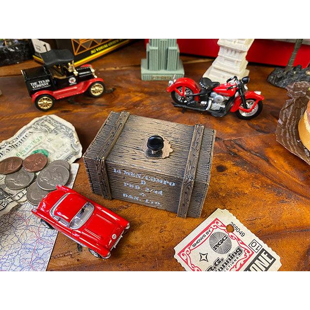 ウエスタンピンバッジ　（インディアンチーフ/オレンジ）　■ アメリカン雑貨 アメリカ雑貨 |  | 02