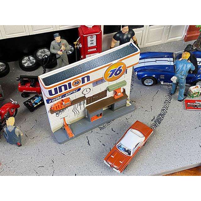 ユノカル76サービスステーション＆1970年ダッジ　コロネット　スーパービー ■ アメリカン雑貨 アメリカ雑貨 |  | 07