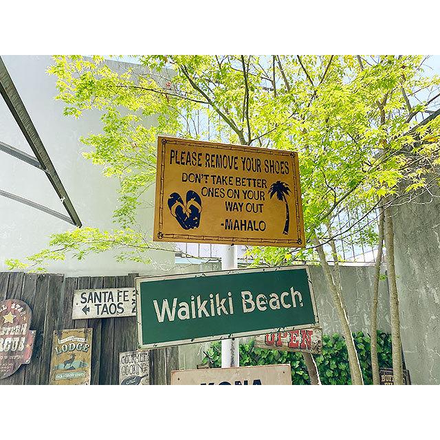 ハワイの道路標識　ウッドサイン　（クツを脱いで下さい）　■　アメリカン雑貨　アメリカ雑貨 |  | 05