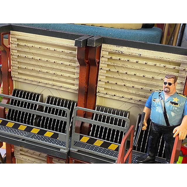 工場廃墟　ジオラマシーンセット　1/18スケール　（ウェポンセクション）　■　アメリカン雑貨　アメリカ雑貨 |  | 03