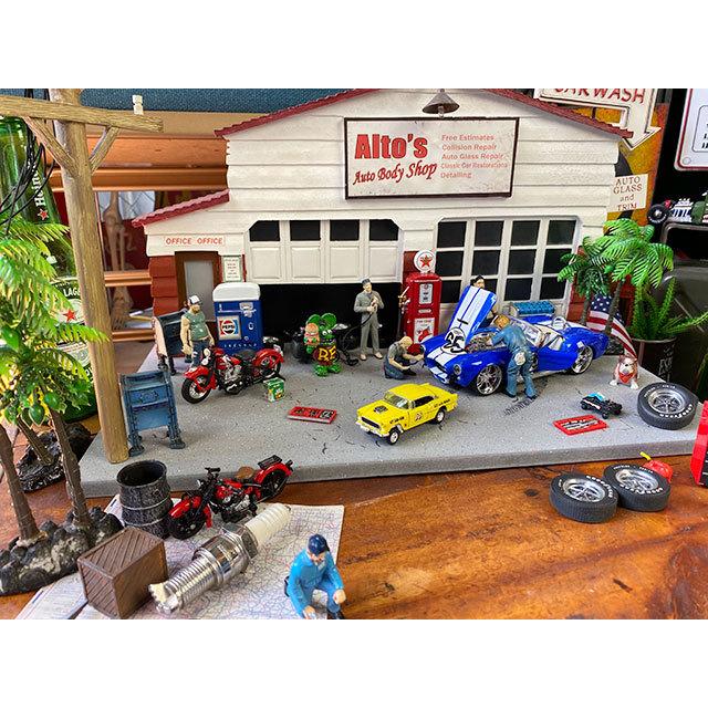 ムーンアイズ限定 M2ミニカー 8250台リミテッドエディション 1955年