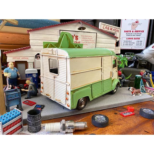 ピザ屋さんの移動販売車 ブリキオブジェ □ アメリカン雑貨 ピザ屋さんの移動販売車 ブリキオブジェ □ アメリカン雑貨