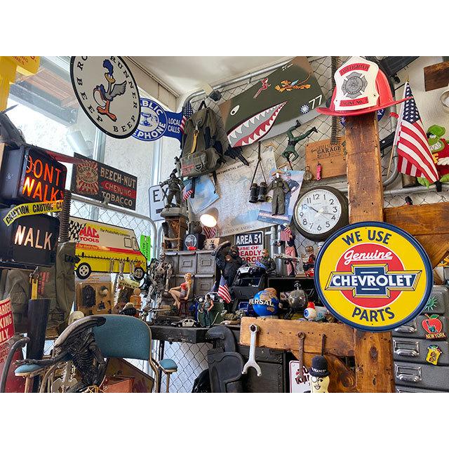 シボレー　ラウンド型ブリキ看板　（ジェニュインパーツ）　■　アメリカン雑貨　アメリカ雑貨 爆買 |  | 03