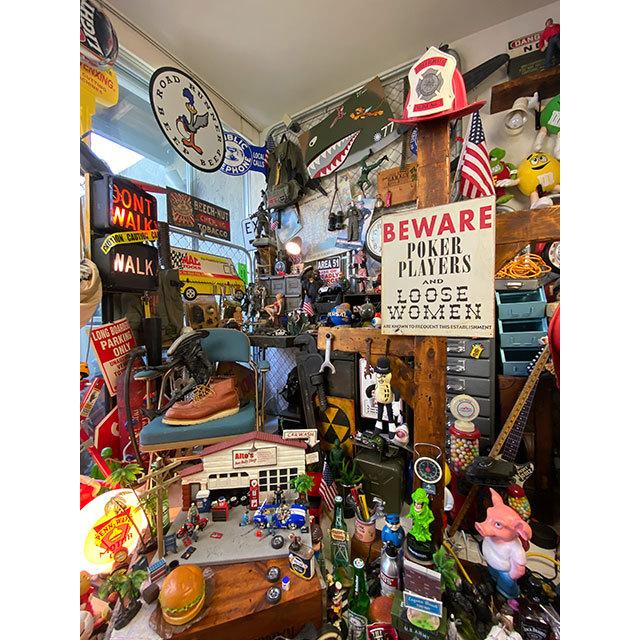 「注意！ポーカープレーヤーとルーズな女」　ブリキ看板 ■ アメリカン雑貨 アメリカ雑貨 |  | 03