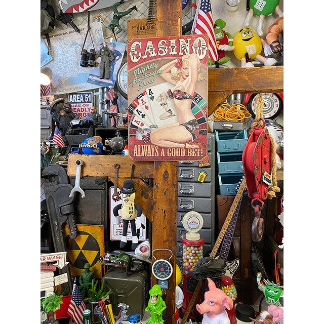 カジノ　グッドラックガール　U.S.ヘヴィースチールサイン ■ アメリカン雑貨 アメリカ雑貨 看板 |  | 03