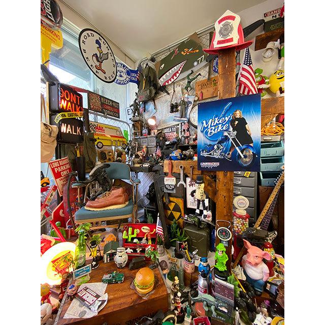 ディスカバリーチャンネル「アメリカンチョッパー」マイキーズバイク　ブリキ看板 ■ アメリカン雑貨 アメリカ雑貨 |  | 05