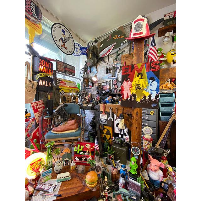 エルヴィス・プレスリー　ブリキ看板　（ライブ・イン・ラスベガス）　■　アメリカン雑貨　アメリカ雑貨 |  | 03