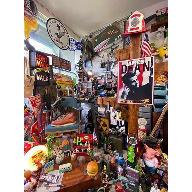 ジェームス・ディーン　ブリキ看板　（BUY AMERICAN）　■ アメリカ雑貨 アメリカン雑貨 |  | 03