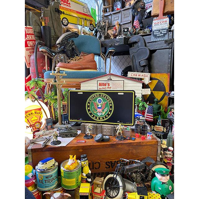 U.S.アーミー　ミリタリーライセンスプレート　（エンブレム）　■　アメリカン雑貨　アメリカ雑貨 |  | 01