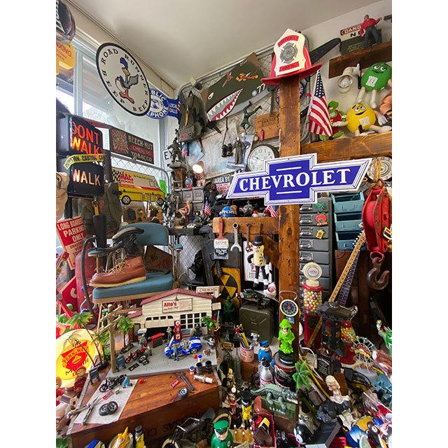 シボレー　ボウタイエンブレム　ダイカットブリキ看板 ■ アメリカン雑貨 アメリカ雑貨 |  | 03