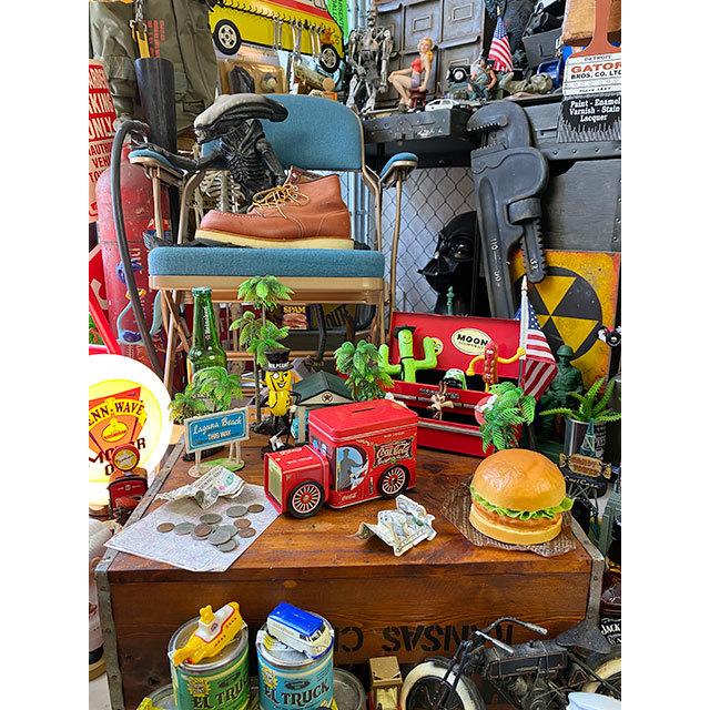 Coca Cola（コカコーラ） デリバリートラック ブリキ缶バンク