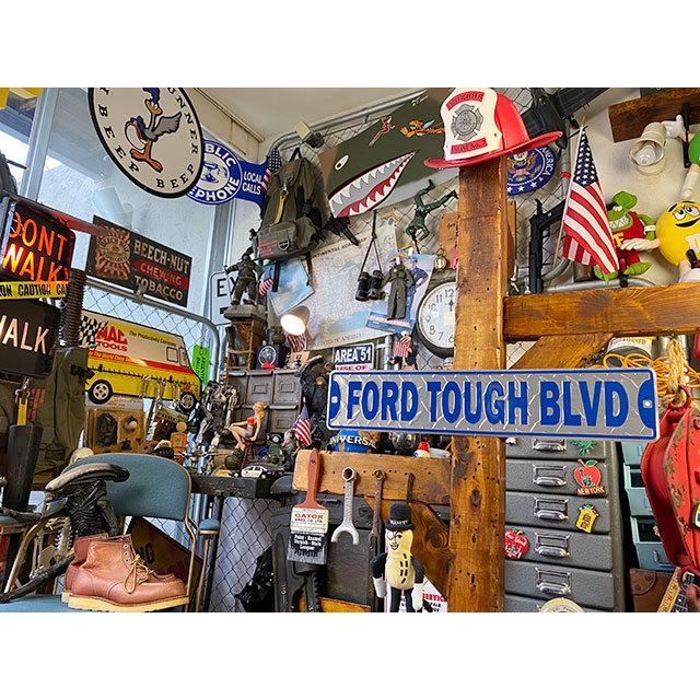 フォード　タフ　ストリートサイン　（FORD　TOUGH　BLVD）　■　アメリカン雑貨　アメリカ雑貨 |  | 04