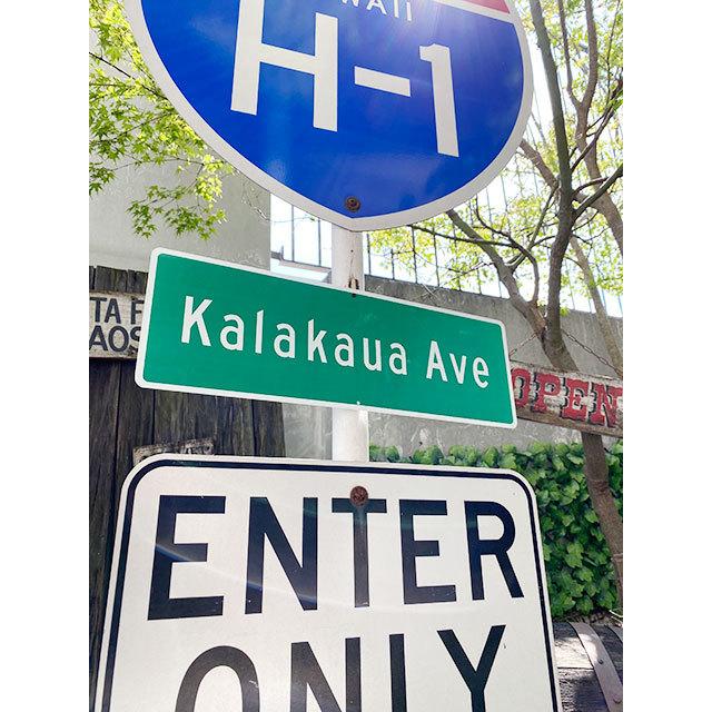 ハワイ　カラカウア通り　ストリートサイン ■ アメリカン雑貨 アメリカ雑貨 |  | 03