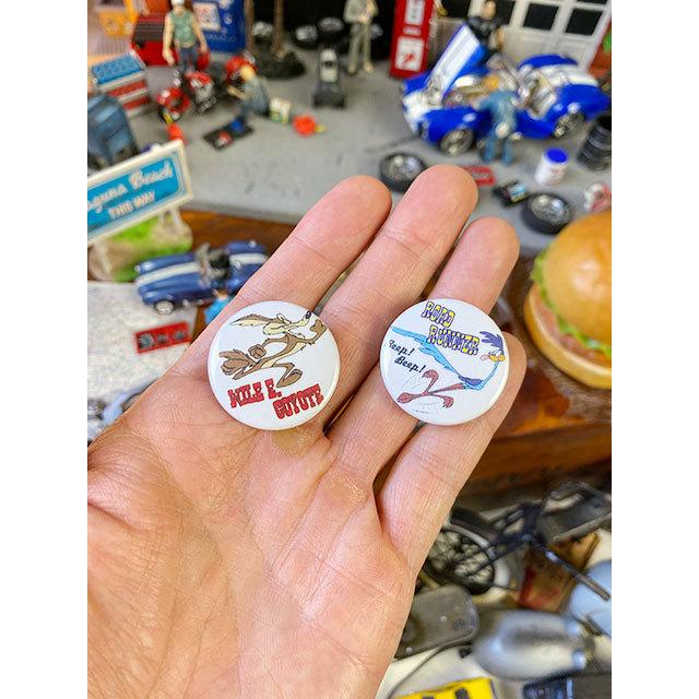 ロードランナー＆コヨーテ カンバッジ Sサイズ （2個セット 