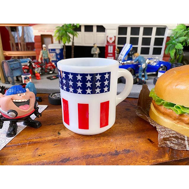 アンティーク品★　グラスベイク社　星条旗ミルクガラスマグ ■ アメリカン雑貨 アメリカ雑貨 | 