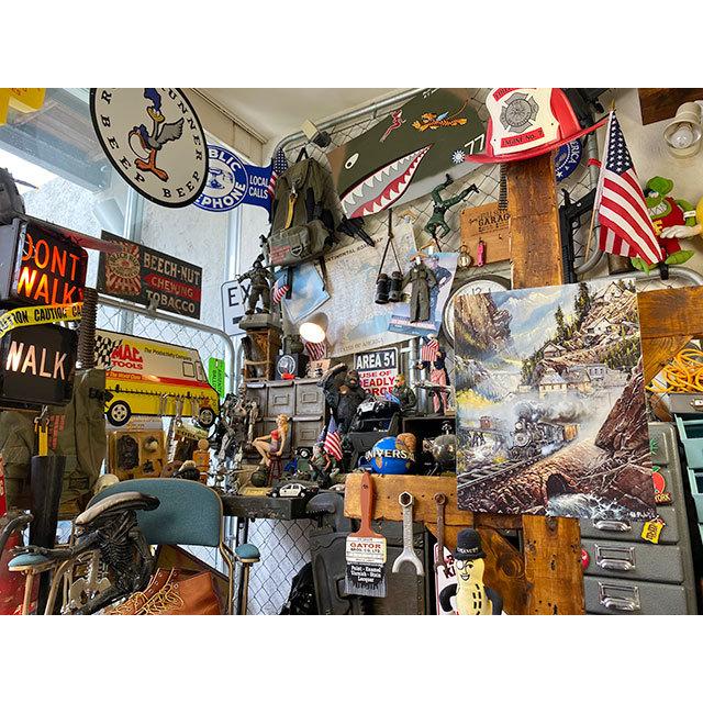 アメリカの機関車　ブリキ看板　（Silverbell Run）　■　アメリカン雑貨　アメリカ雑貨 |  | 04