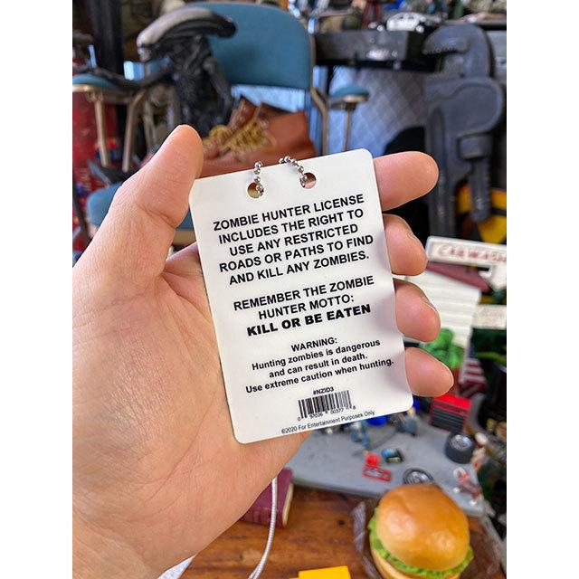 ゾンビハンター　なんちゃってIDタグ　ボールチェーン付き ■ パーティー 飾り アメリカ雑貨 爆買 |  | 01