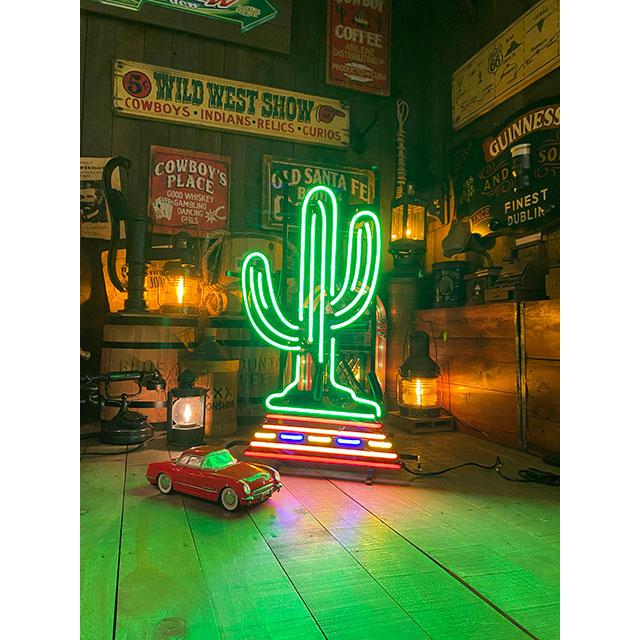 【即納】【在庫あり】 【6ヶ月保証付き】カクタス　ネオン管 ■ アメリカン雑貨 アメリカ雑貨 |  | 04